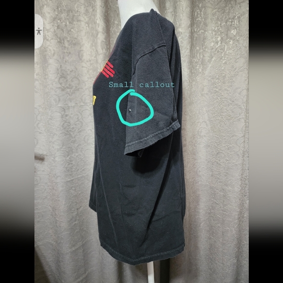 NM Zia Tee Shirt Large Black, Gold, Red - Picture 2 of 6